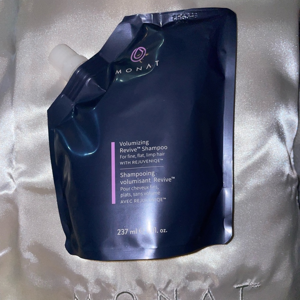 Monat volumizing revive shampoo refill pouch.